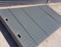 40 stk. Plastkøreplade 3000x1500x10mm med håndtag