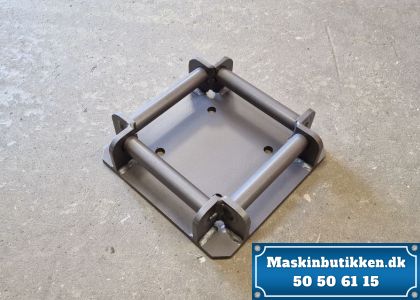 Krydsbeslag S30/180 til minigraver